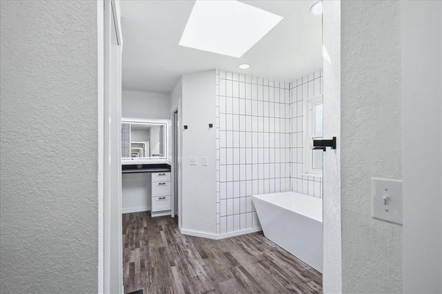 6104 W Gun Hill Way, Oklahoma City, OK 73132