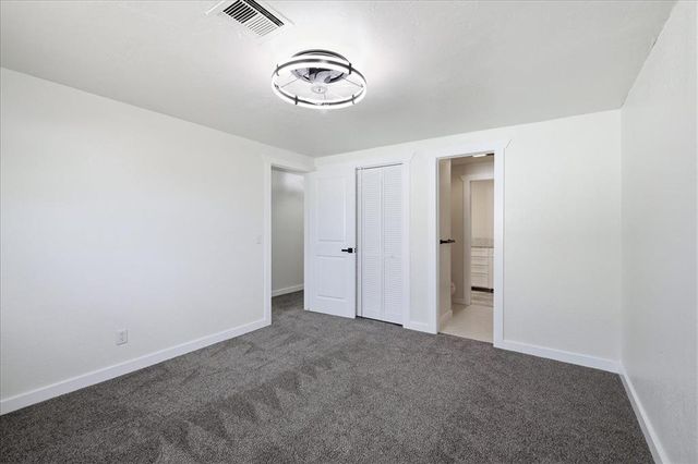 6104 W Gun Hill Way, Oklahoma City, OK 73132