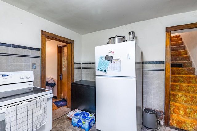 325 E CHESTER STREET, Plainfield, WI 54966