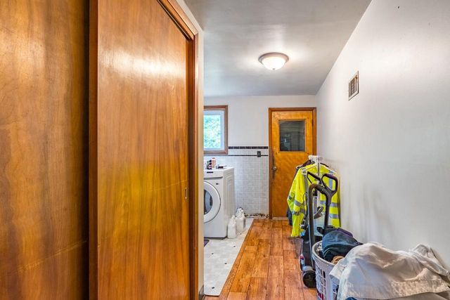 325 E CHESTER STREET, Plainfield, WI 54966