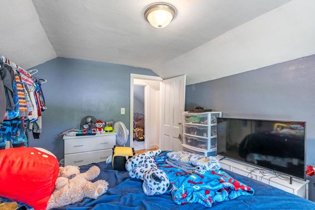 325 E CHESTER STREET, Plainfield, WI 54966
