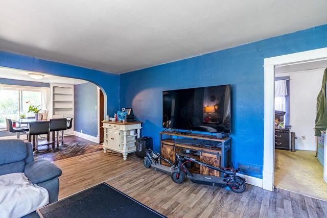 325 E CHESTER STREET, Plainfield, WI 54966