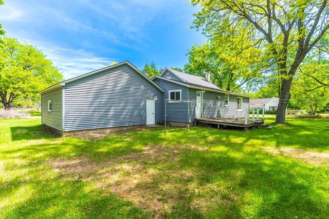 325 E CHESTER STREET, Plainfield, WI 54966