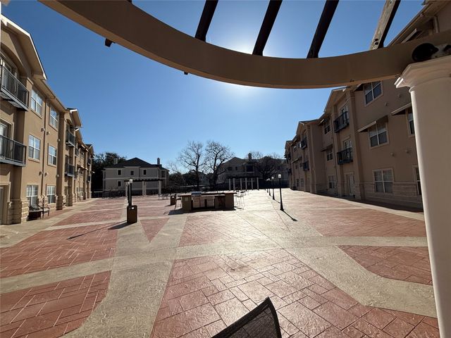 3102 Kings Road 1301, Dallas, TX 75219