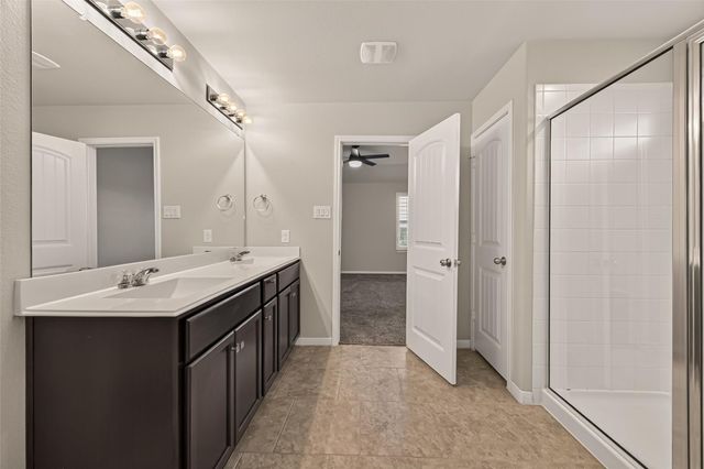 2822 Canadian Goose Lane, Baytown, TX 77521
