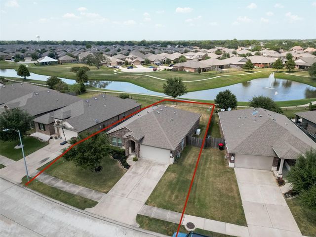 2822 Canadian Goose Lane, Baytown, TX 77521