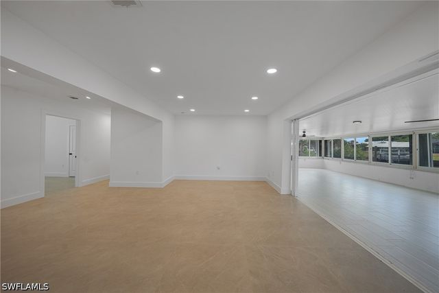 27381 Voyageur DR, Punta Gorda, FL 33983