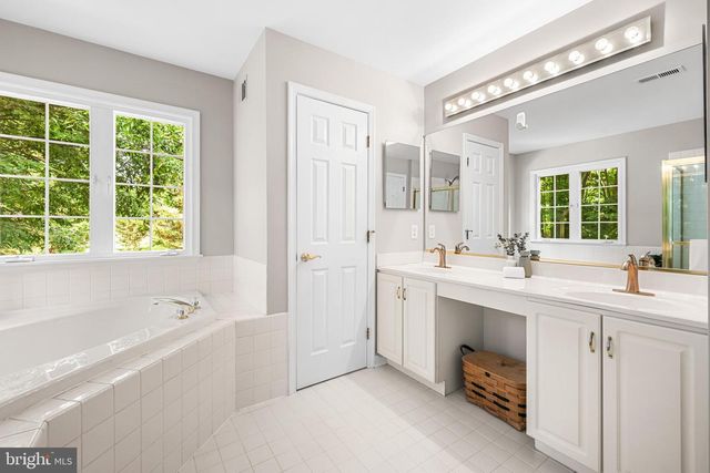 2055 MISTY MEADOW RD, Finksburg, MD 21048