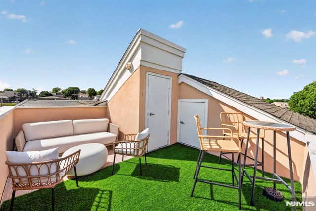 3 Prospect Avenue, Cliffside Park, NJ 07010