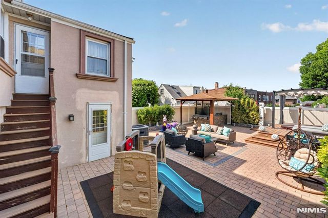 3 Prospect Avenue, Cliffside Park, NJ 07010