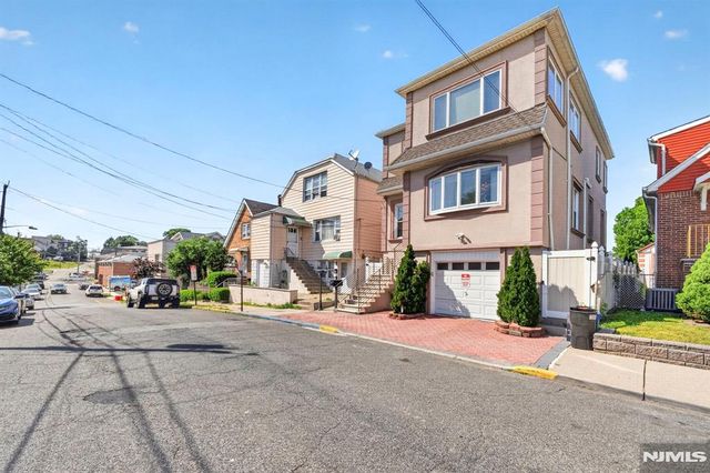 3 Prospect Avenue, Cliffside Park, NJ 07010
