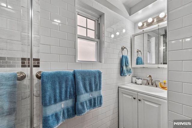 3 Prospect Avenue, Cliffside Park, NJ 07010