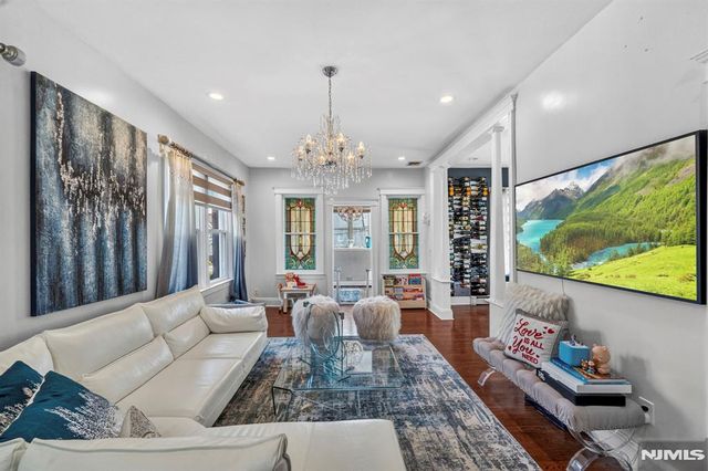 3 Prospect Avenue, Cliffside Park, NJ 07010
