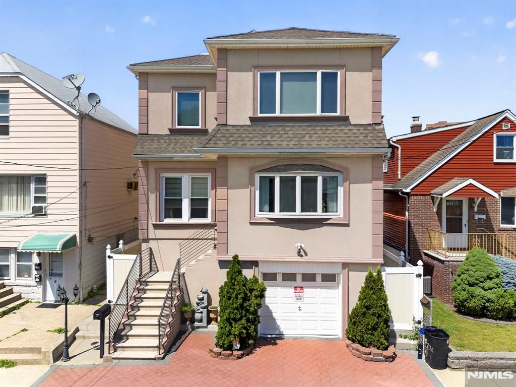 3 Prospect Avenue, Cliffside Park, NJ 07010
