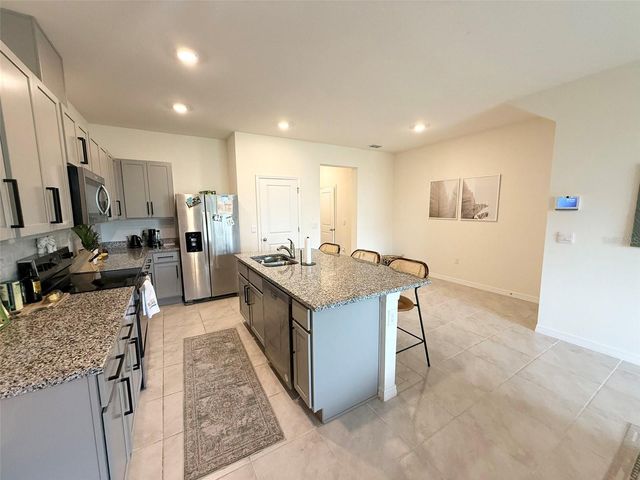 641 PRESTON COVE DRIVE, St Cloud, FL 34771