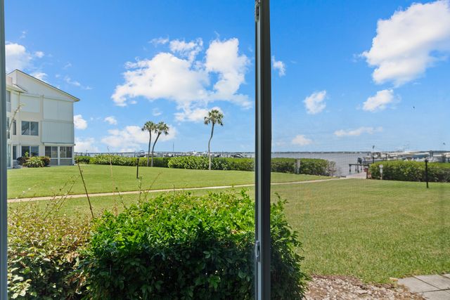 2370 NE Ocean Boulevard C-101, Stuart, FL 34996