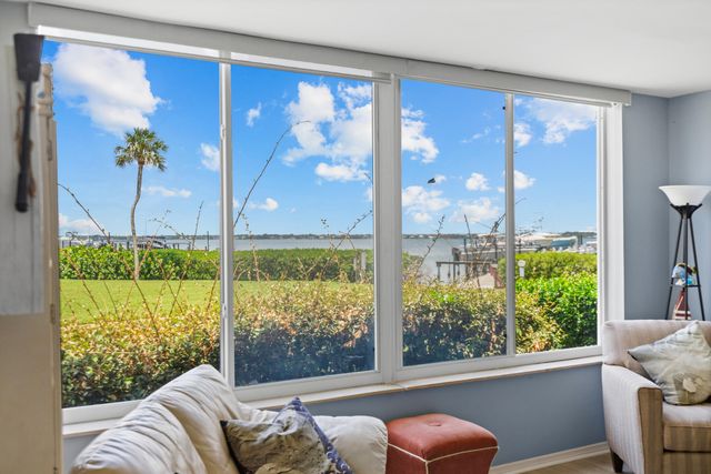2370 NE Ocean Boulevard C-101, Stuart, FL 34996