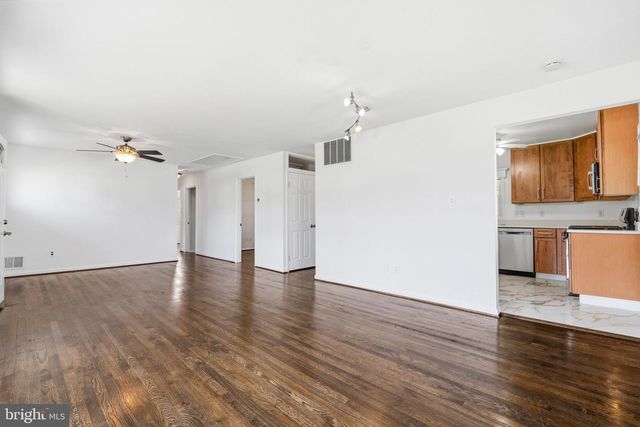 1923 LEWIS AVE, Rockville, MD 20851