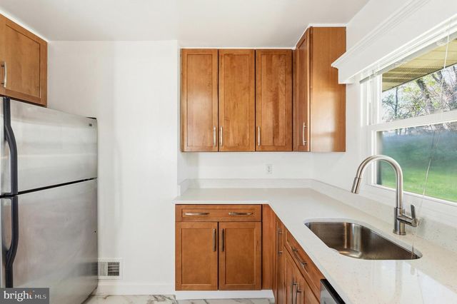 1923 LEWIS AVE, Rockville, MD 20851