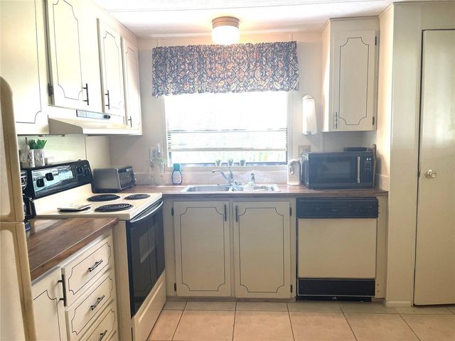 71 SEMINOLE PATH, Wildwood, FL 34785