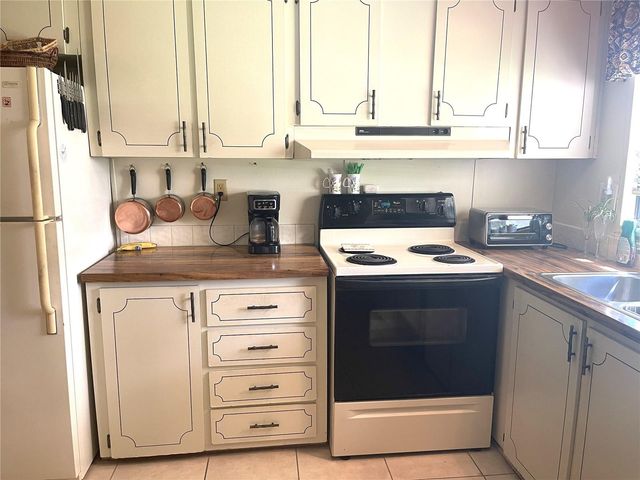71 SEMINOLE PATH, Wildwood, FL 34785