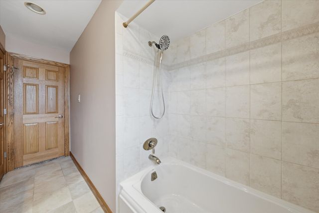 11942 S Lawler Avenue, Alsip, IL 60803