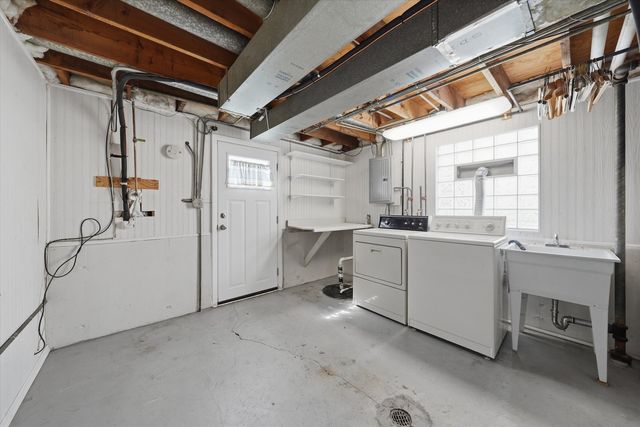 11942 S Lawler Avenue, Alsip, IL 60803