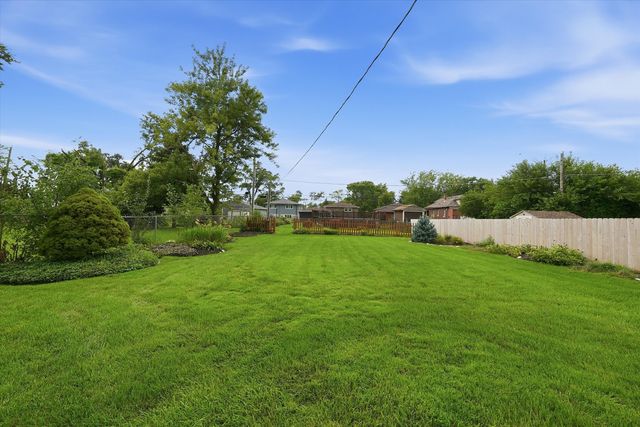 11942 S Lawler Avenue, Alsip, IL 60803