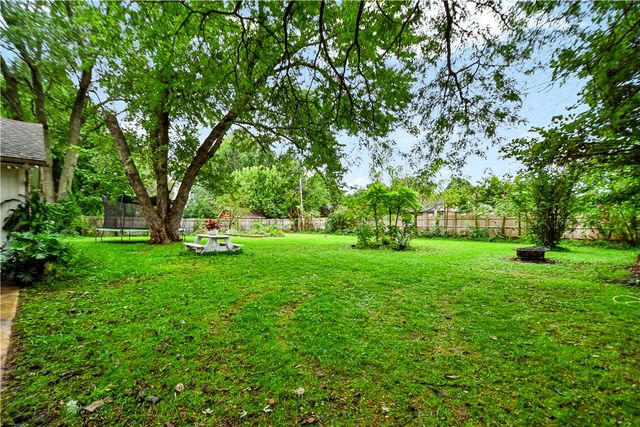 3901 Fernwald Drive, Beavercreek, OH 45440
