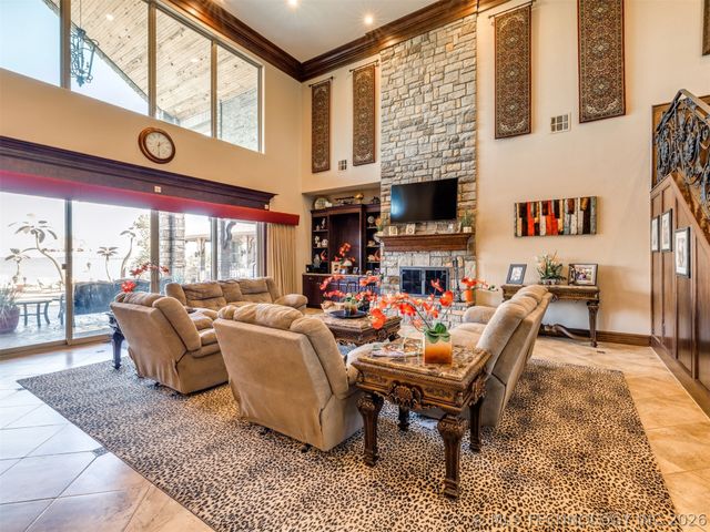 414498 E 1170 Road, Eufaula, OK 74432