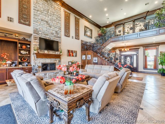 414498 E 1170 Road, Eufaula, OK 74432