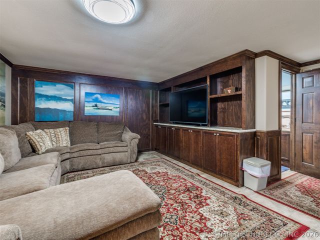 414498 E 1170 Road, Eufaula, OK 74432