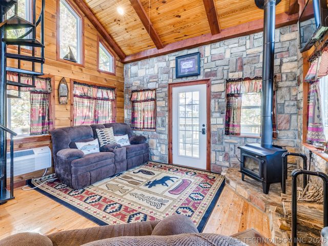 414498 E 1170 Road, Eufaula, OK 74432