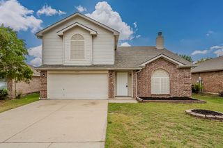 2720 Brea Canyon Road, Fort Worth, TX 76108