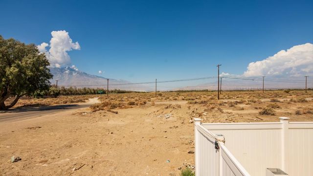 67588 Cactus Apple Drive, Desert Hot Springs, CA 92241