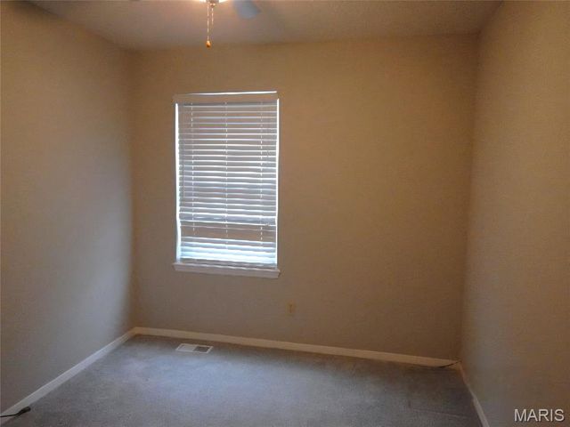 2 Charleroi Place, Lake St Louis, MO 63367