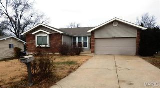 2 Charleroi Place, Lake St Louis, MO 63367