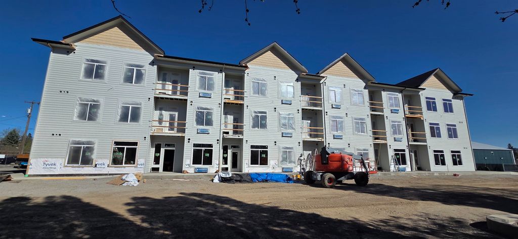 11802 E Main Ave, Spokane Valley, WA 99206 photo 2