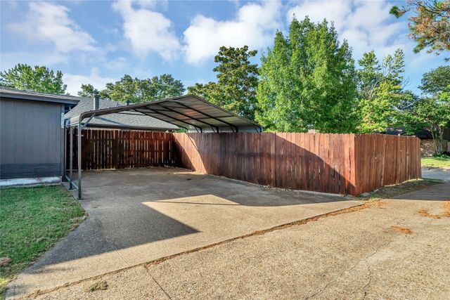 2201 Ember Lee Drive, Garland, TX 75040