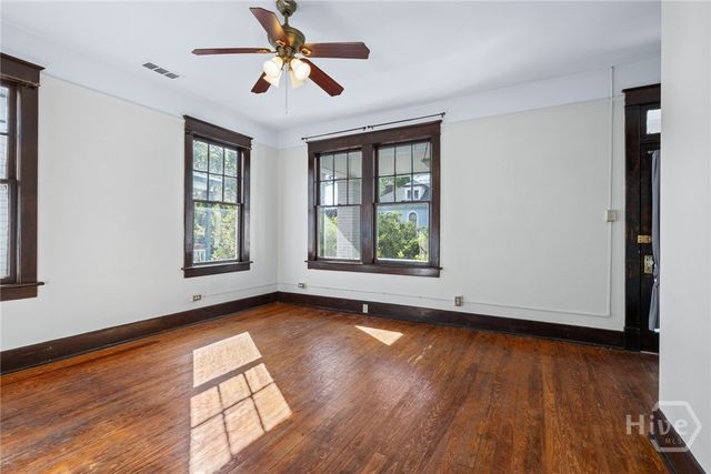 304 E Waldburg Street, Savannah, GA 31401