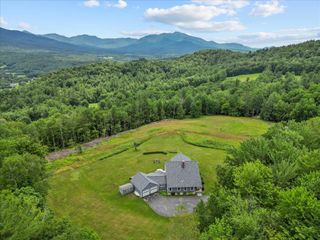 392 Bertrand Hill Lane, Cambridge, VT 05464
