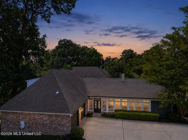 17 Pear Orchard Park, Jackson, MS 39211
