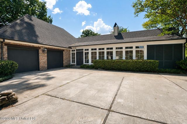 17 Pear Orchard Park, Jackson, MS 39211