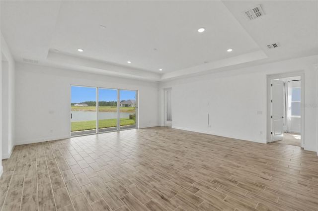 2592 WISE RIVER LANE, Zephyrhills, FL 33541