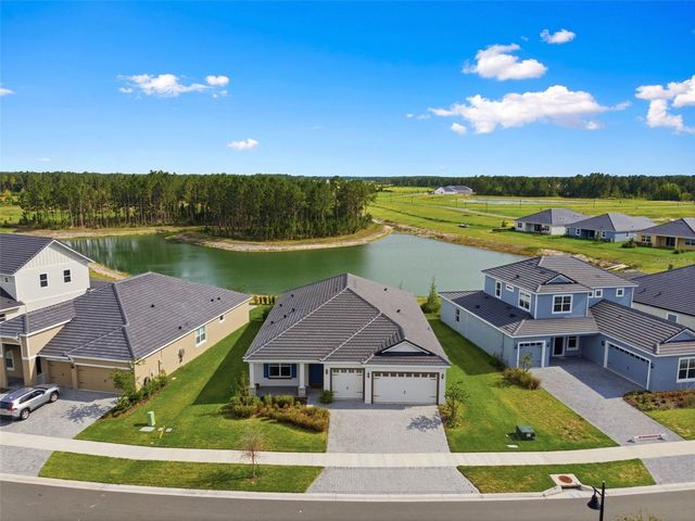 2592 WISE RIVER LANE, Zephyrhills, FL 33541