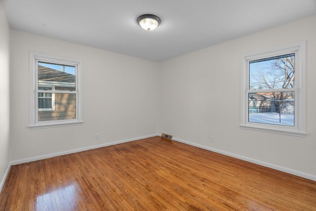 9109 Queen Avenue S, Bloomington, MN 55431