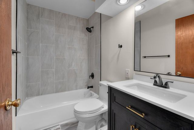 9109 Queen Avenue S, Bloomington, MN 55431