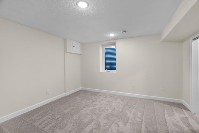 9109 Queen Avenue S, Bloomington, MN 55431