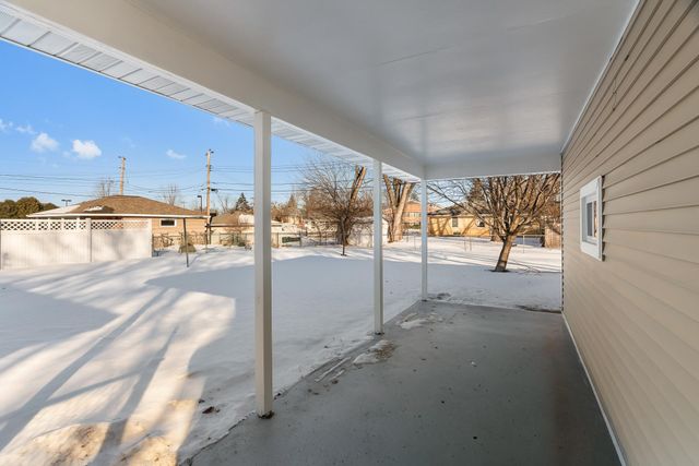 9109 Queen Avenue S, Bloomington, MN 55431