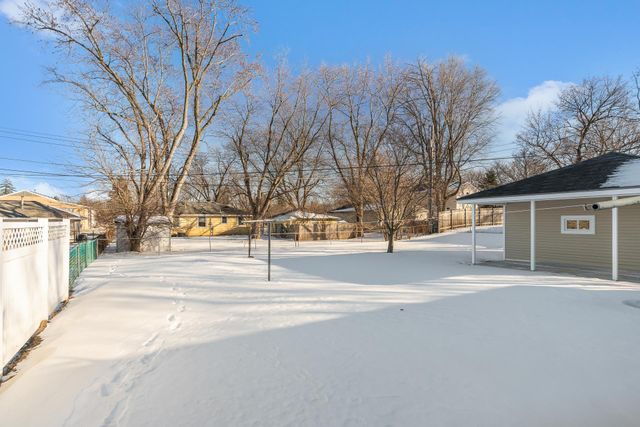 9109 Queen Avenue S, Bloomington, MN 55431